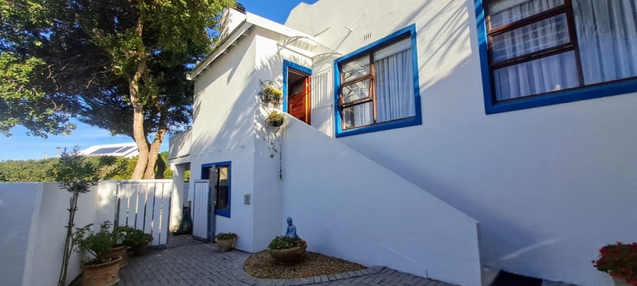 4 Bedroom Property for Sale in Vermont Western Cape